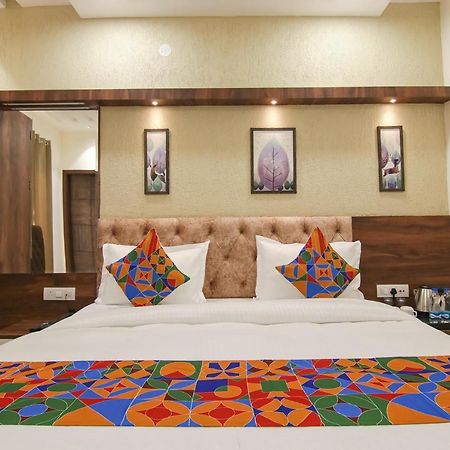 Fabhotel Spring Amritsar Buitenkant foto