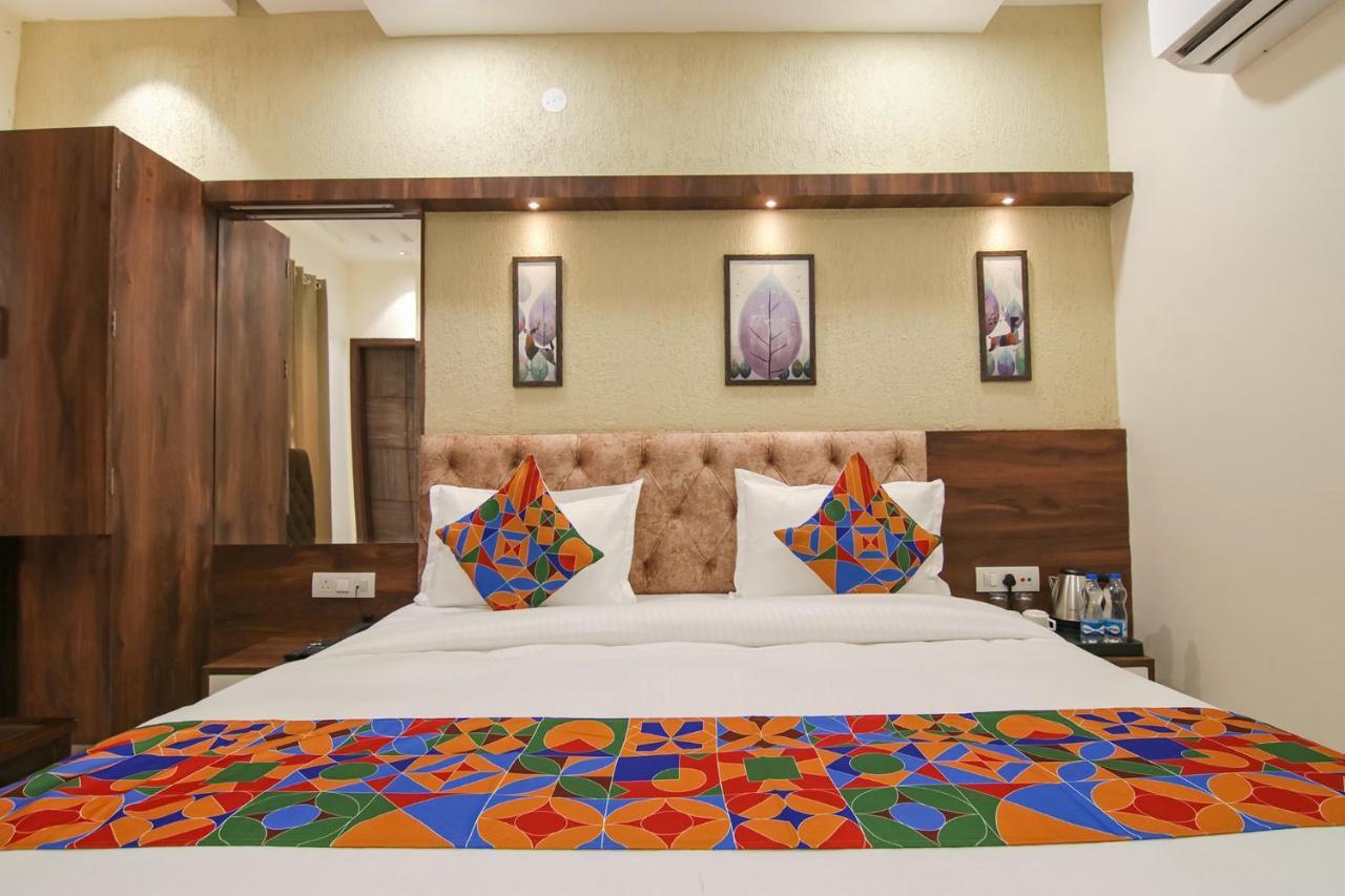 Fabhotel Spring Amritsar Buitenkant foto